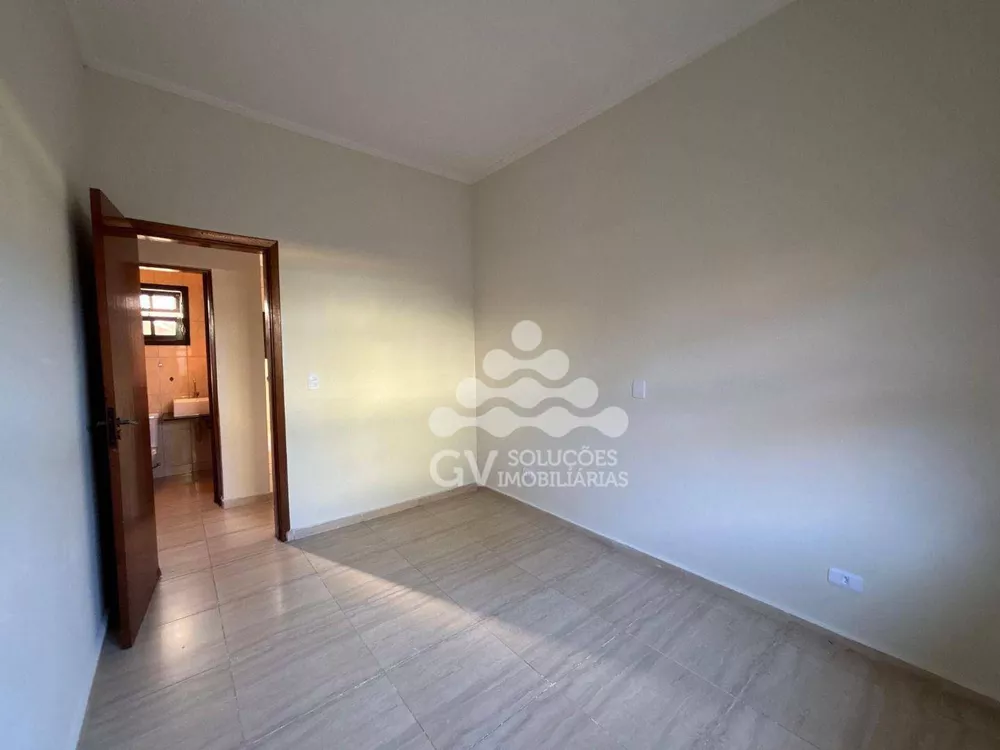 Casa, 4 quartos, 184 m² - Foto 1