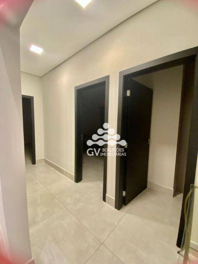 Casa à venda com 3 quartos, 168m² - Foto 4