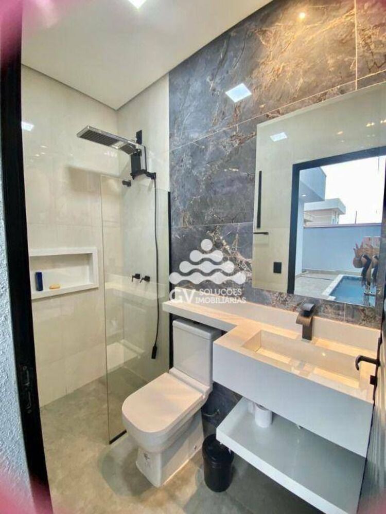 Casa à venda com 3 quartos, 168m² - Foto 3
