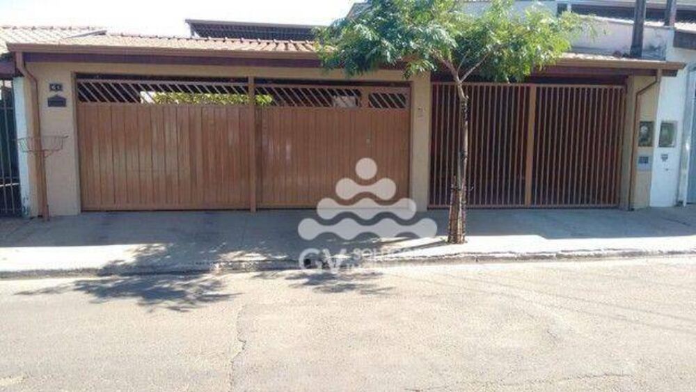 Casa, 3 quartos, 200 m² - Foto 1