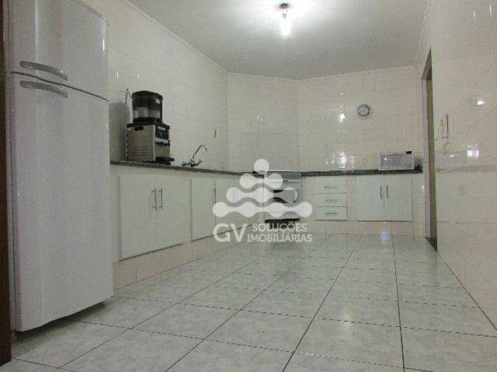 Casa, 3 quartos, 200 m² - Foto 6