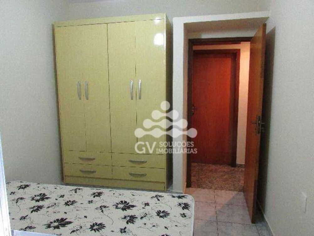 Casa à venda com 3 quartos, 200m² - Foto 3