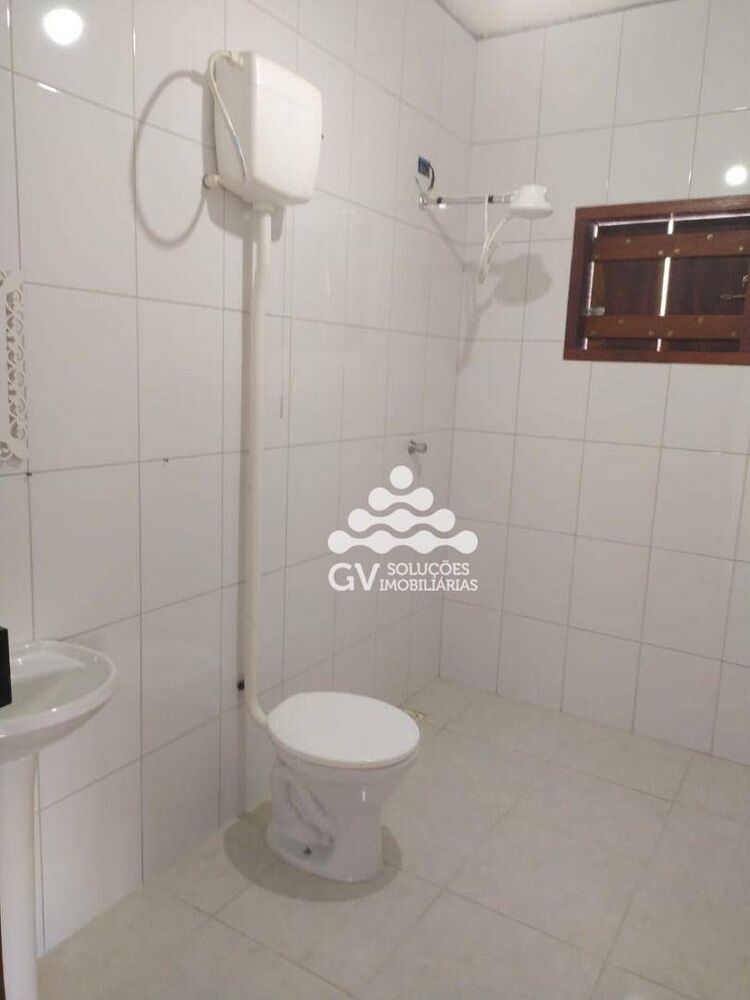 Casa à venda com 1 quarto, 100m² - Foto 3