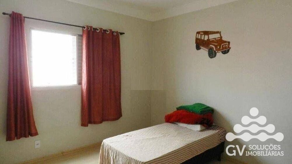 Casa à venda com 3 quartos, 186m² - Foto 4