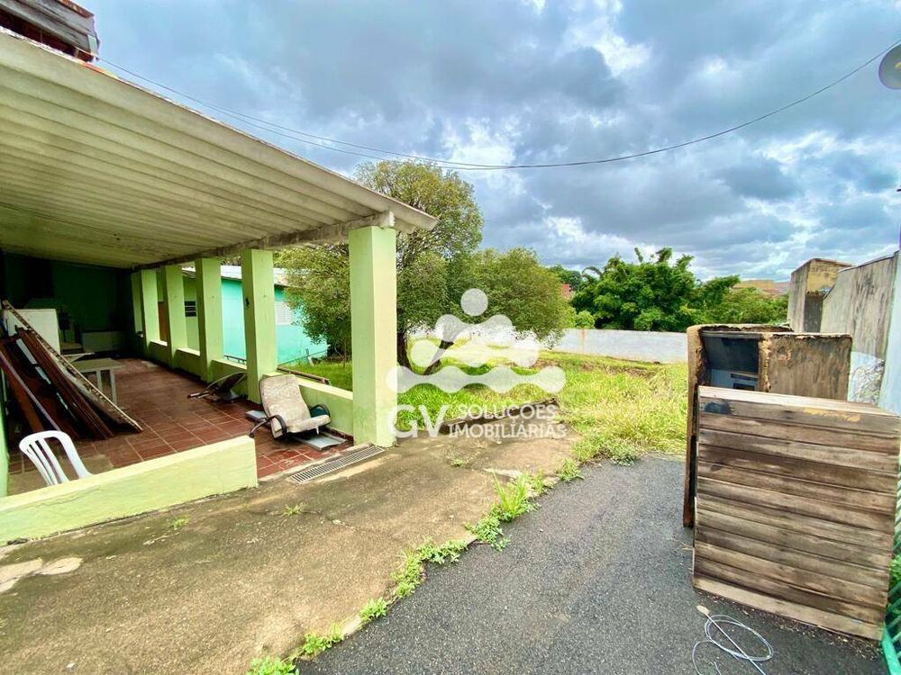Chácara à venda com 2 quartos, 183m² - Foto 6