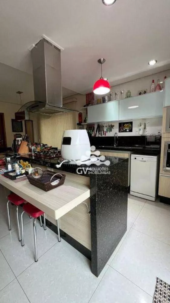 Sobrado, 4 quartos, 205 m² - Foto 3
