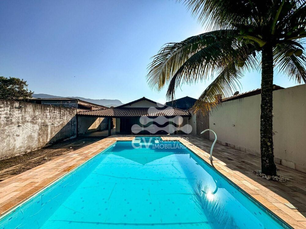Casa à venda com 2 quartos, 193m² - Foto 1