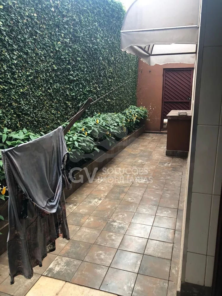 Casa, 3 quartos, 270 m² - Foto 4