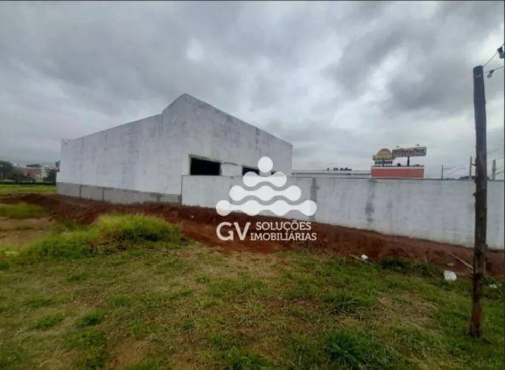 Depósito-Galpão-Armazém para alugar, 740m² - Foto 1