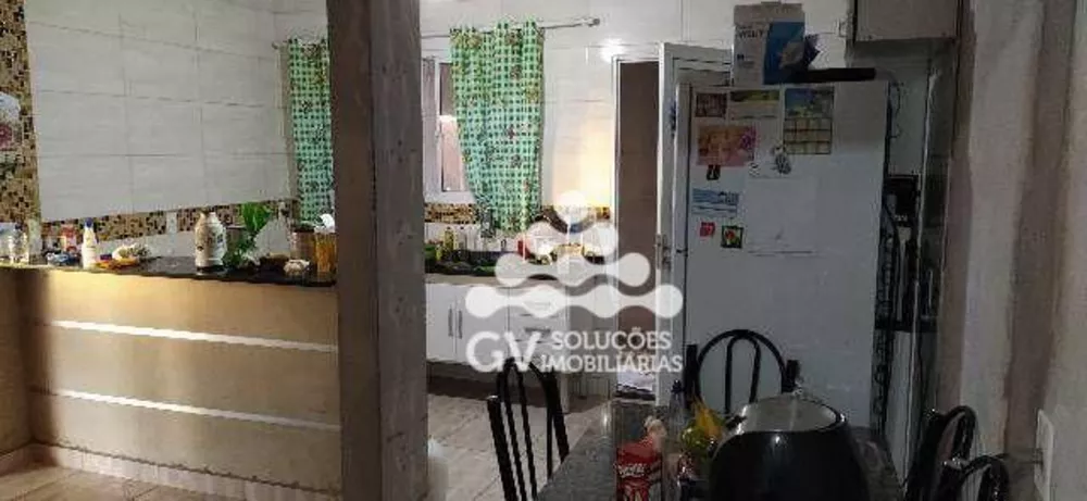 Casa, 4 quartos, 200 m² - Foto 1