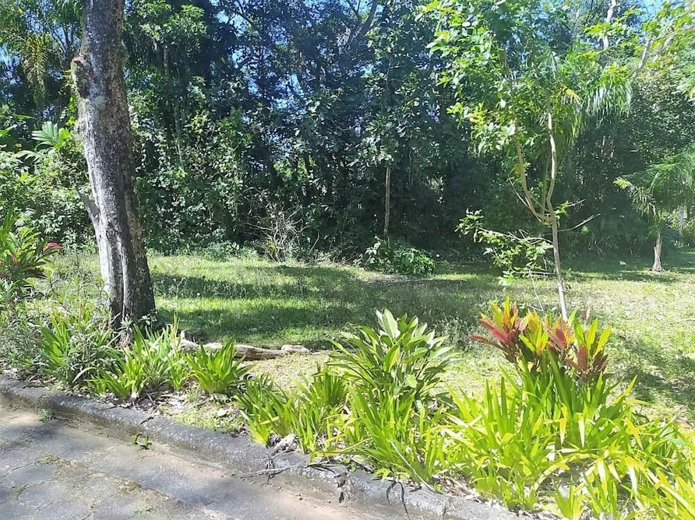 Loteamento e Condomínio, 2000 m² - Foto 1