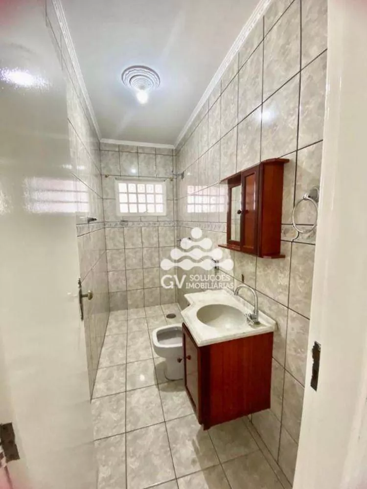 Casa, 3 quartos, 200 m² - Foto 3
