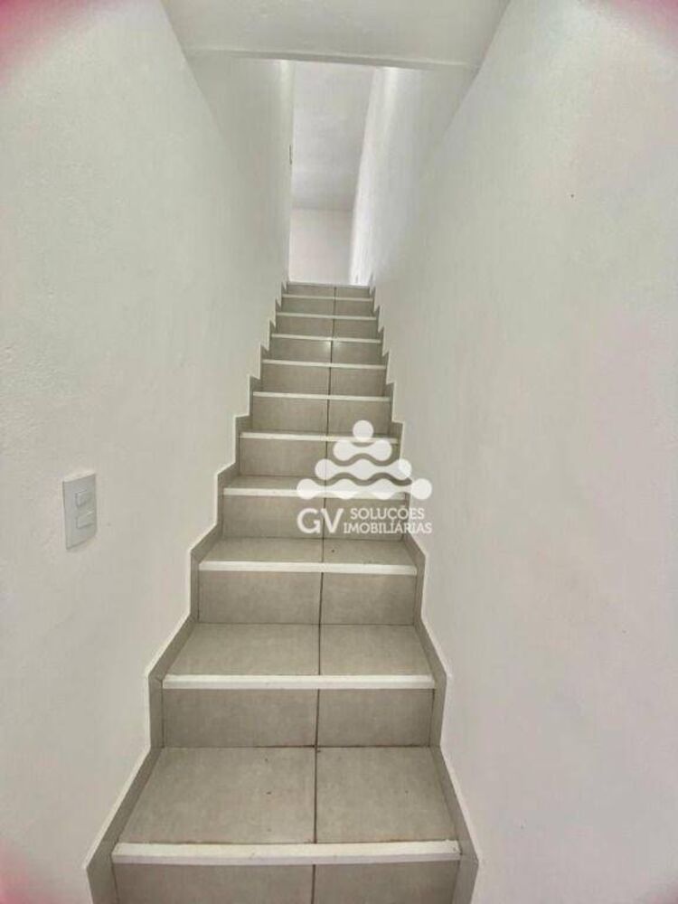 Casa para alugar com 3 quartos, 200m² - Foto 3