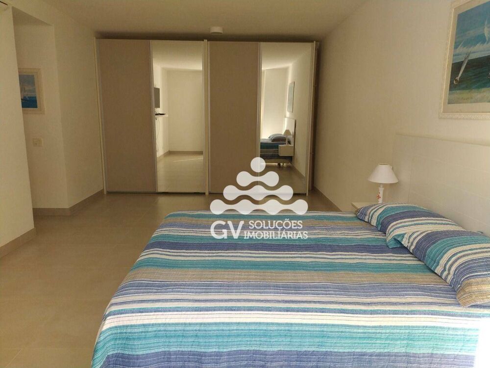 Cobertura, 3 quartos, 243 m² - Foto 3