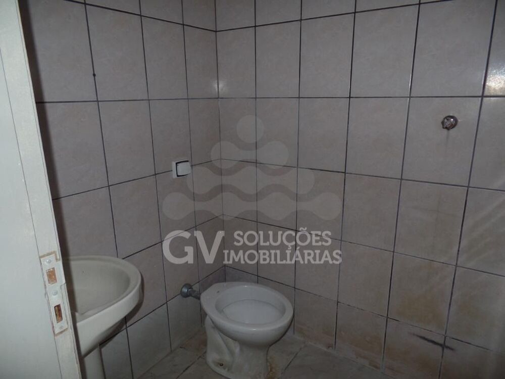 Casa à venda com 3 quartos, 100m² - Foto 8