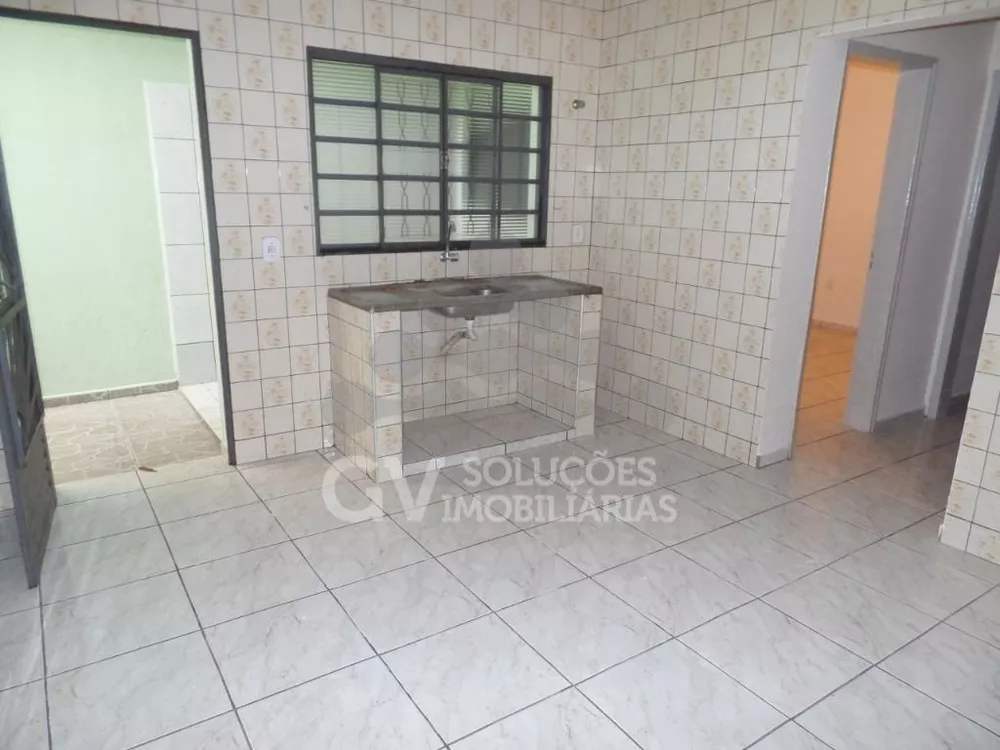 Casa, 3 quartos, 100 m² - Foto 2