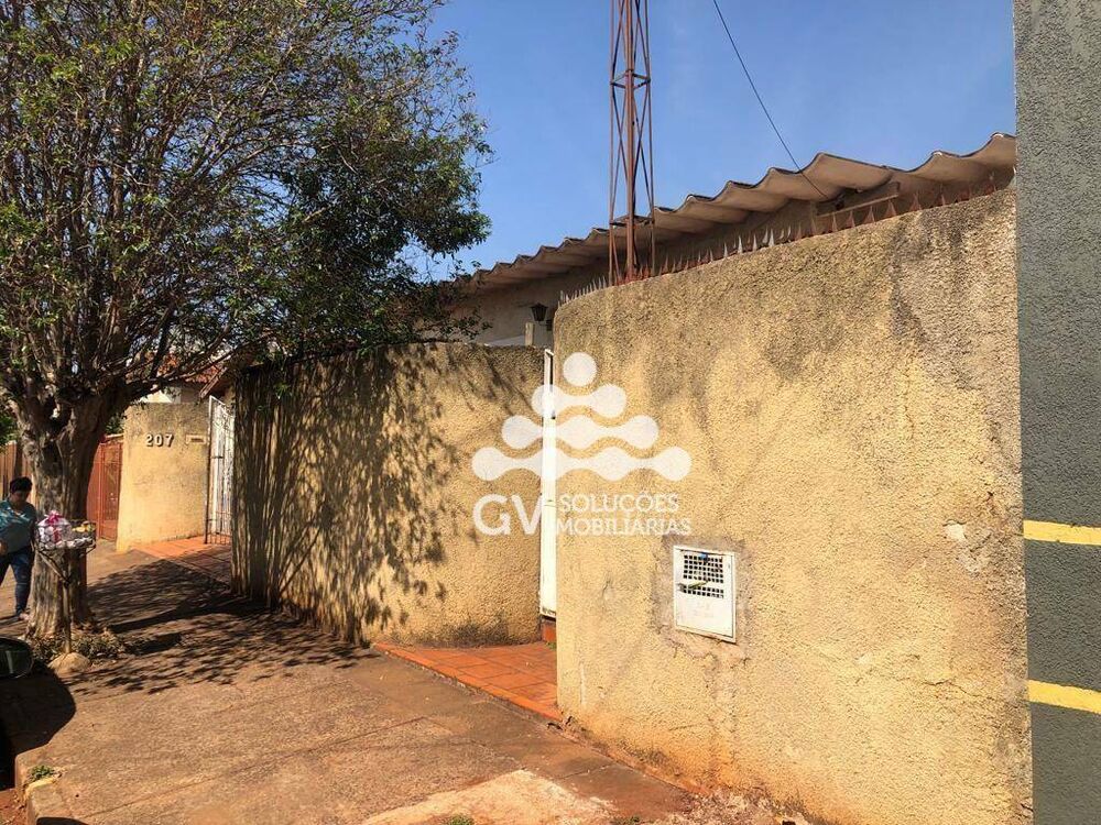Casa à venda com 3 quartos, 156m² - Foto 2
