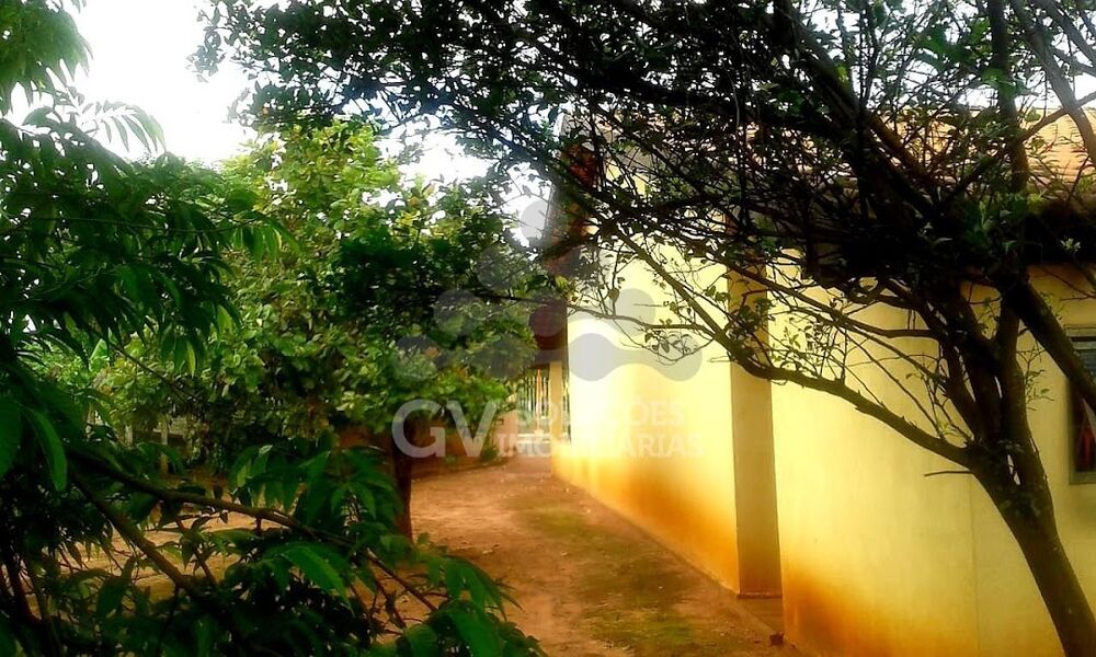 Chácara, 2 quartos, 1079 m² - Foto 8