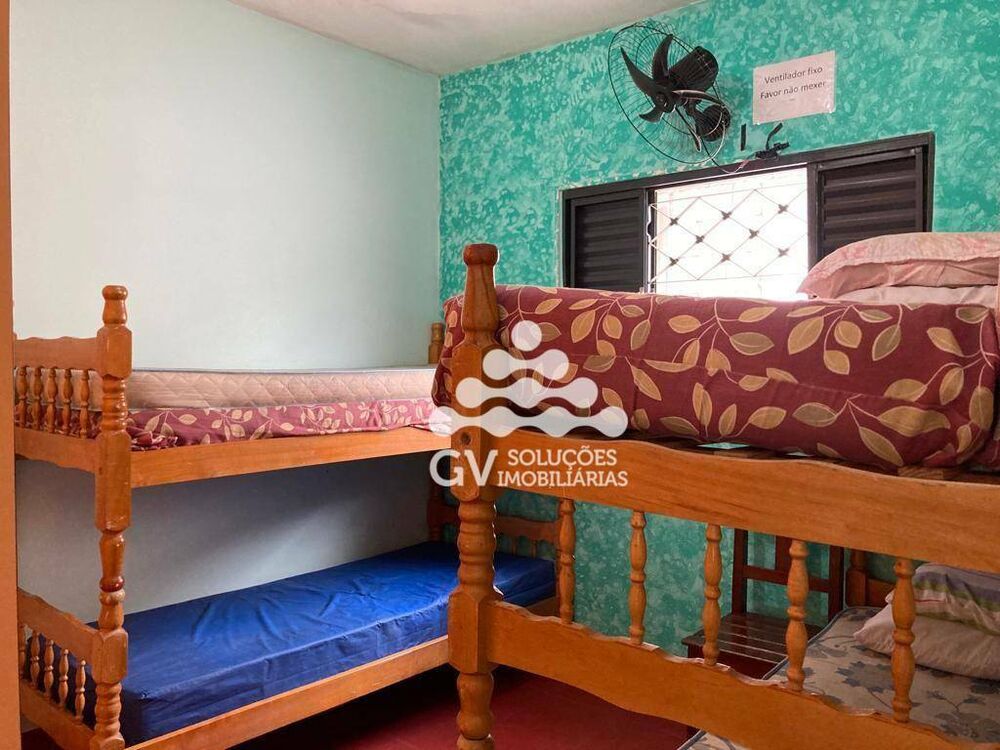 Casa, 4 quartos, 200 m² - Foto 1