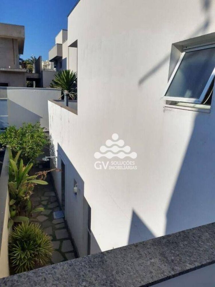 Casa de Condomínio à venda com 3 quartos, 222m² - Foto 29
