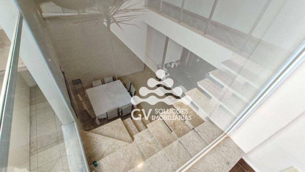 Sobrado à venda com 3 quartos, 245m² - Foto 4
