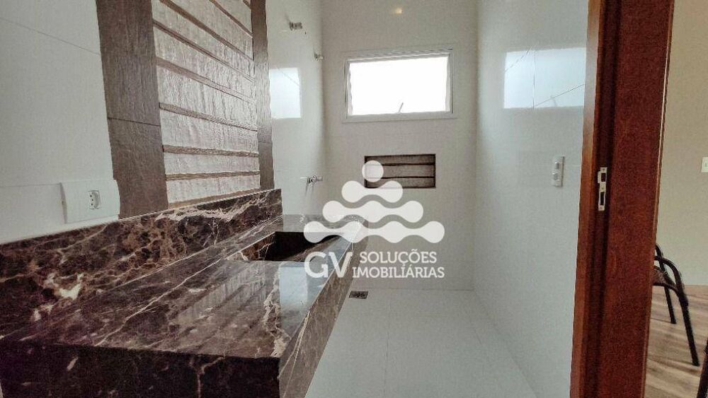 Sobrado à venda com 3 quartos, 245m² - Foto 14