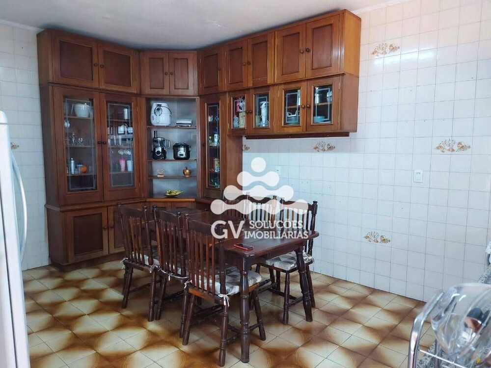 Casa à venda com 3 quartos, 125m² - Foto 9