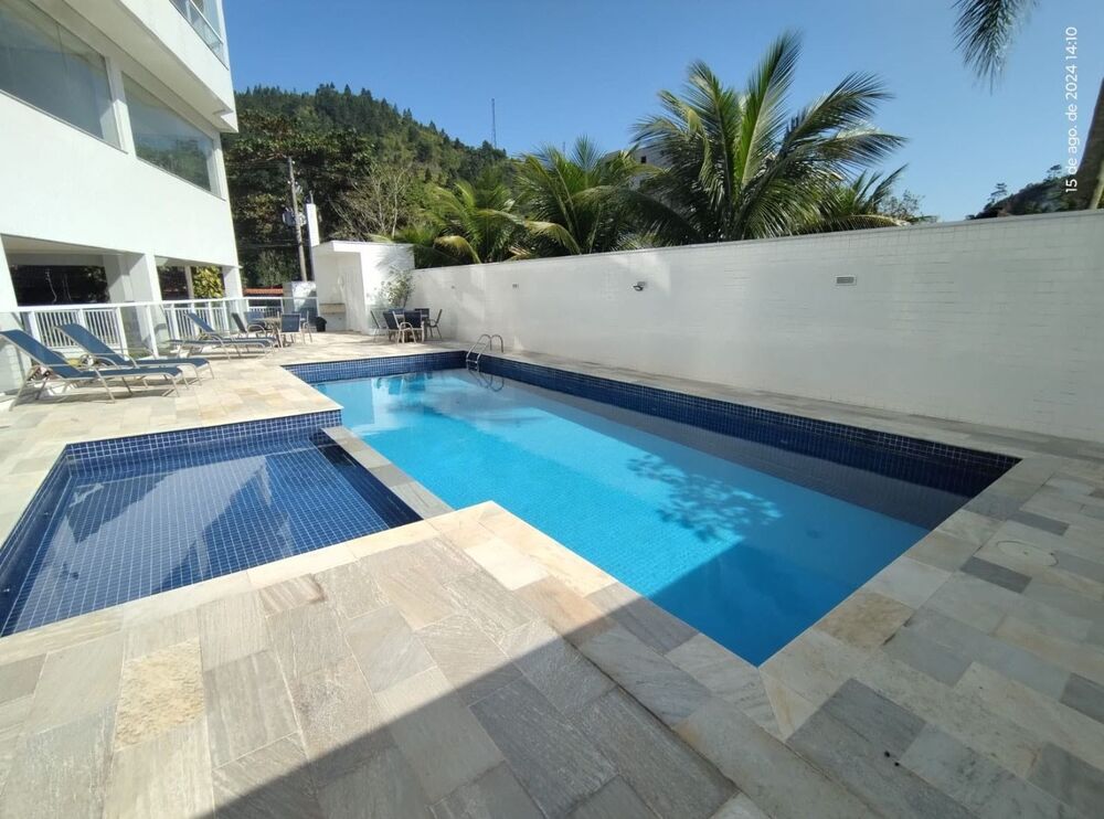 Apartamento à venda com 2 quartos, 72m² - Foto 3
