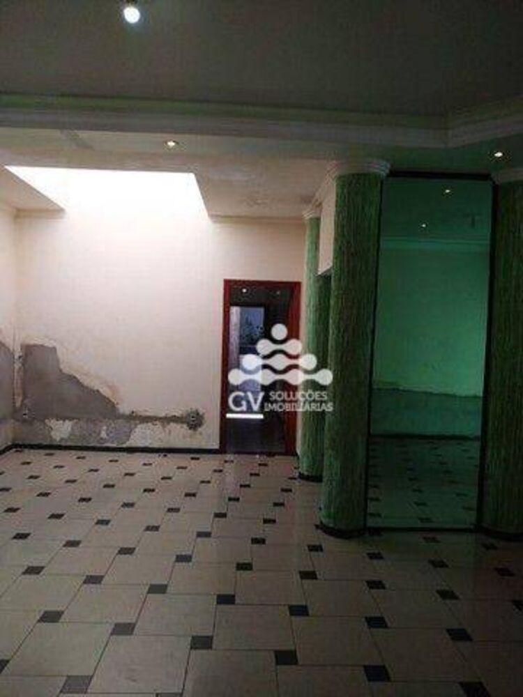 Casa à venda com 3 quartos, 220m² - Foto 6