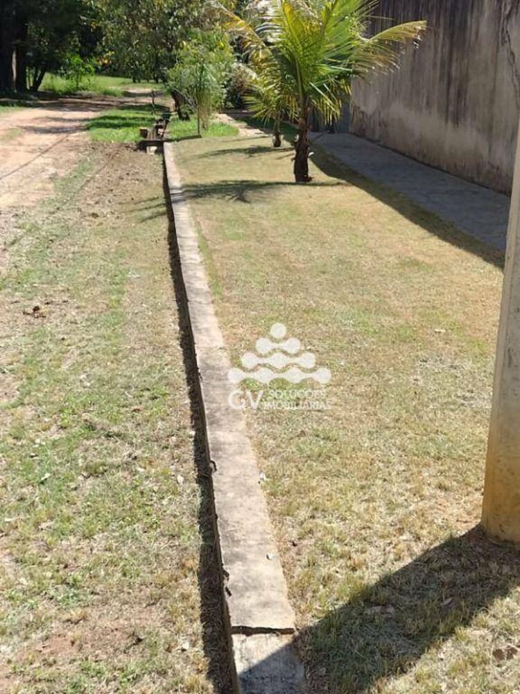 Chácara à venda com 3 quartos, 230m² - Foto 8