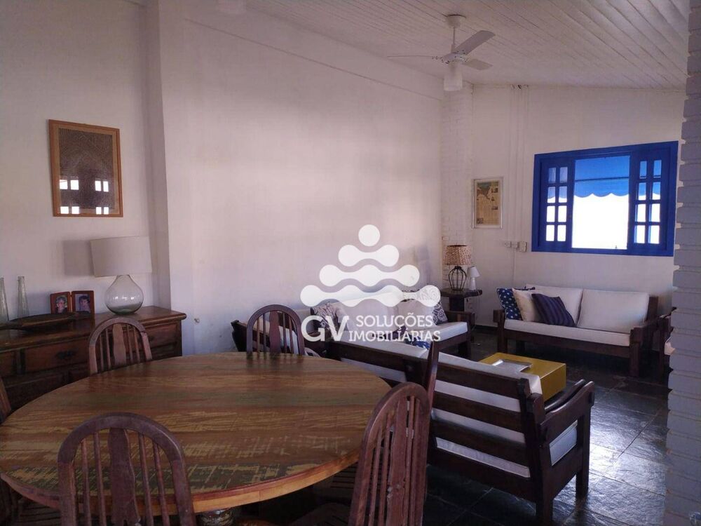 Casa à venda com 4 quartos, 243m² - Foto 5