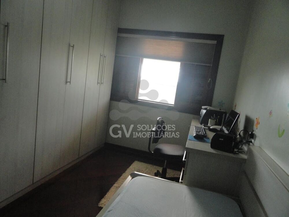 Casa, 3 quartos, 250 m² - Foto 16