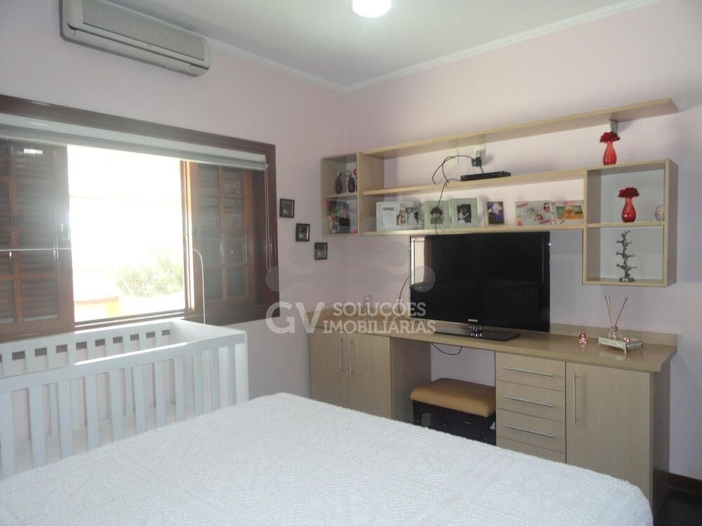 Casa, 3 quartos, 250 m² - Foto 3