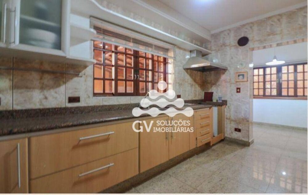 Casa, 3 quartos, 308 m² - Foto 3