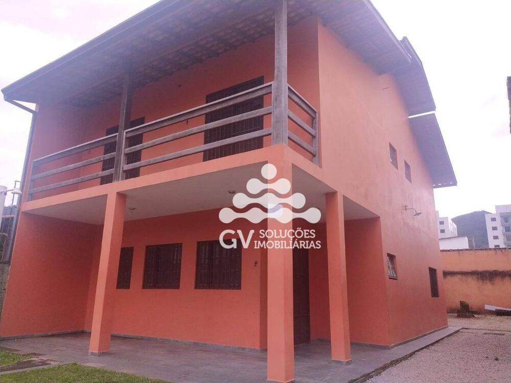 Casa, 4 quartos, 178 m² - Foto 1