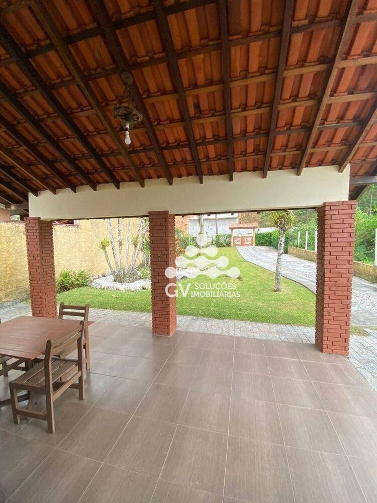 Casa à venda com 2 quartos, 81m² - Foto 8