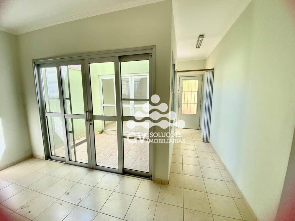 Casa, 3 quartos, 176 m² - Foto 2