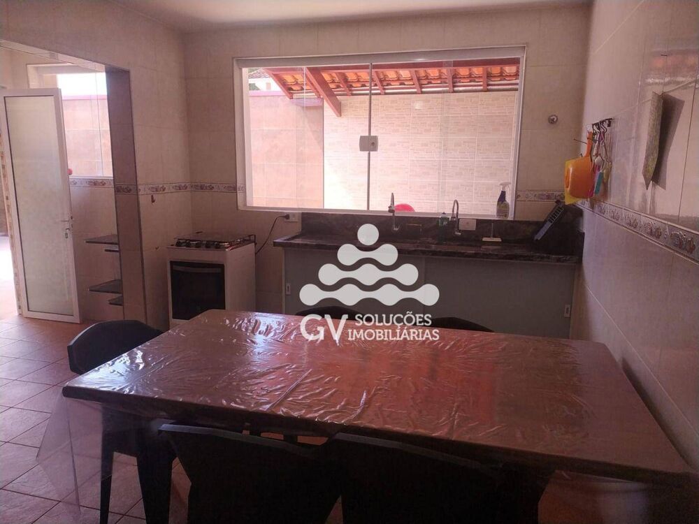 Casa, 4 quartos, 250 m² - Foto 4