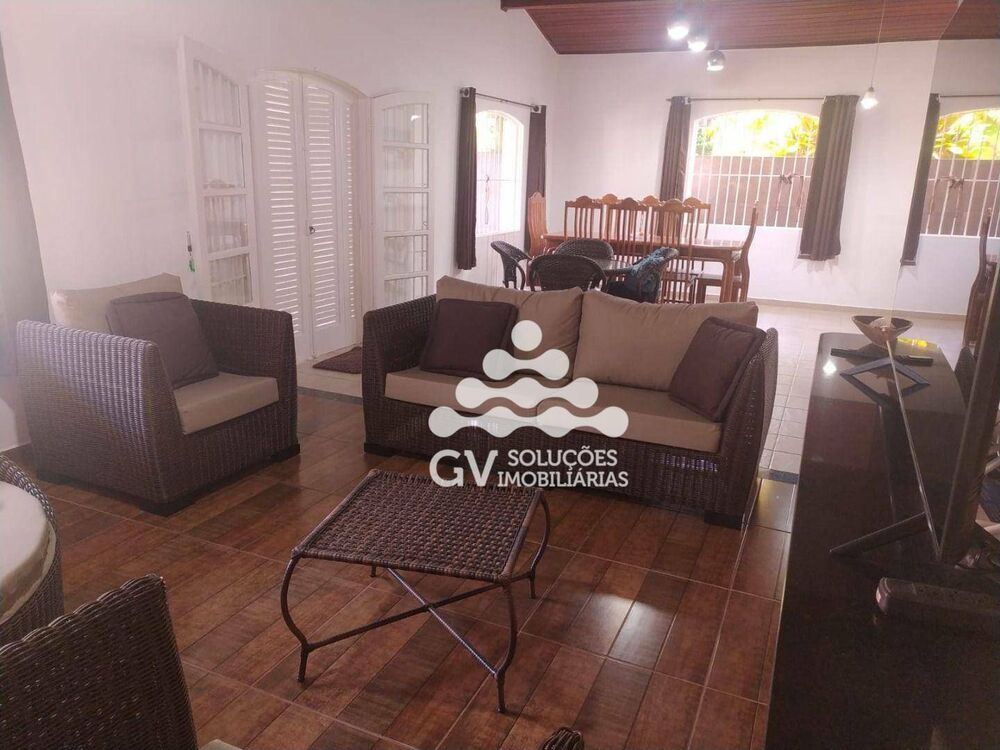 Casa, 4 quartos, 250 m² - Foto 2