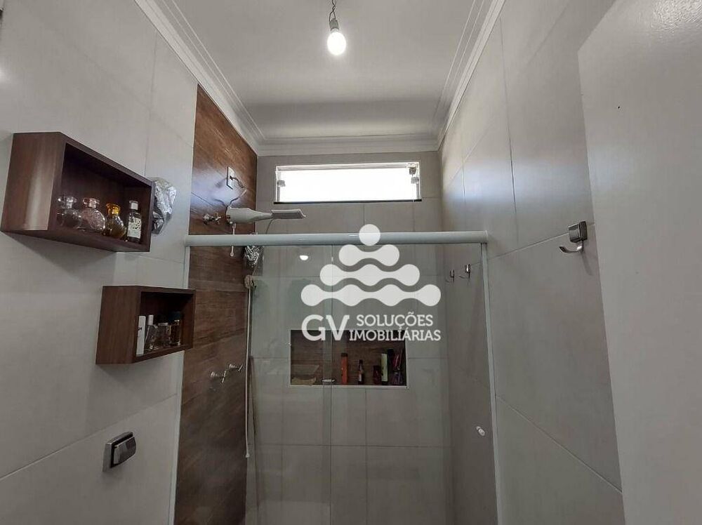 Casa à venda com 2 quartos, 120m² - Foto 12