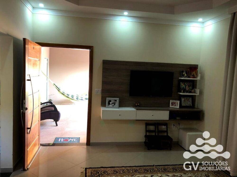Casa à venda com 4 quartos, 145m² - Foto 4