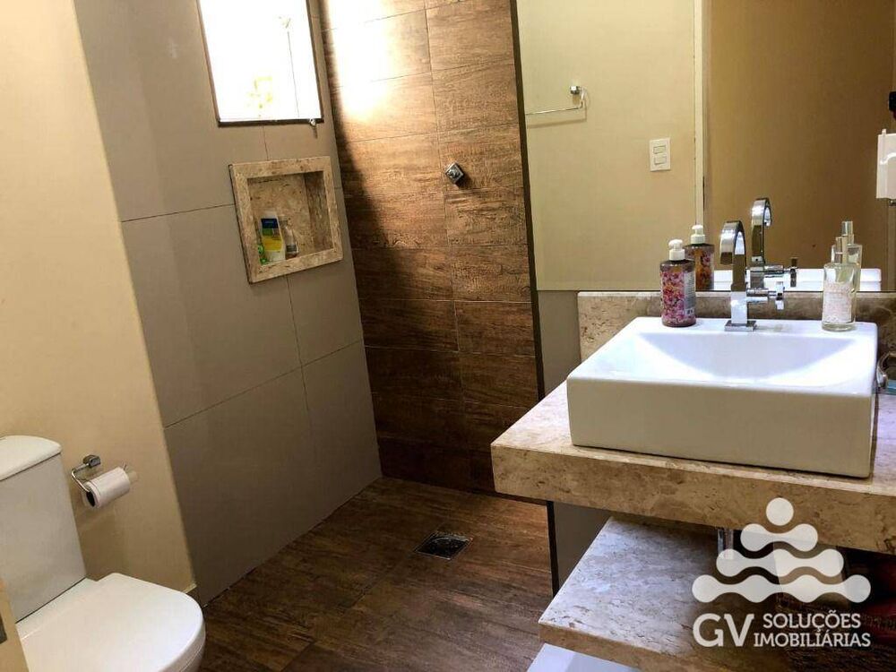 Casa à venda com 4 quartos, 145m² - Foto 18