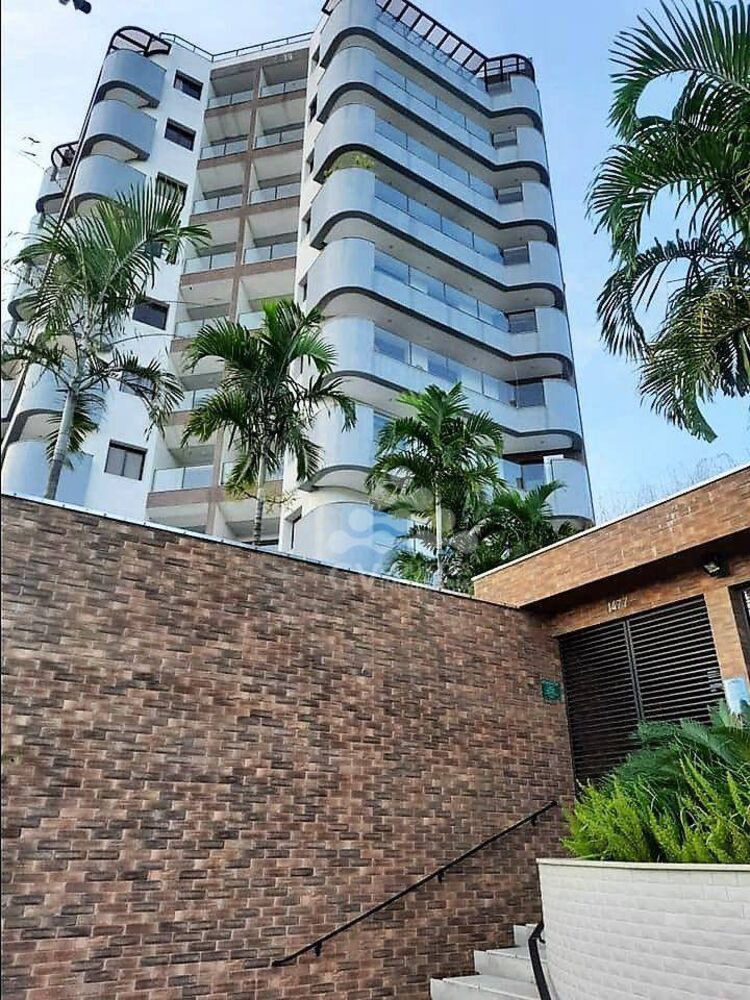 Apartamento, 3 quartos, 220 m² - Foto 10