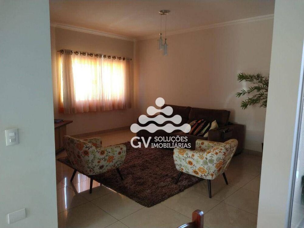 Casa à venda com 3 quartos, 175m² - Foto 4