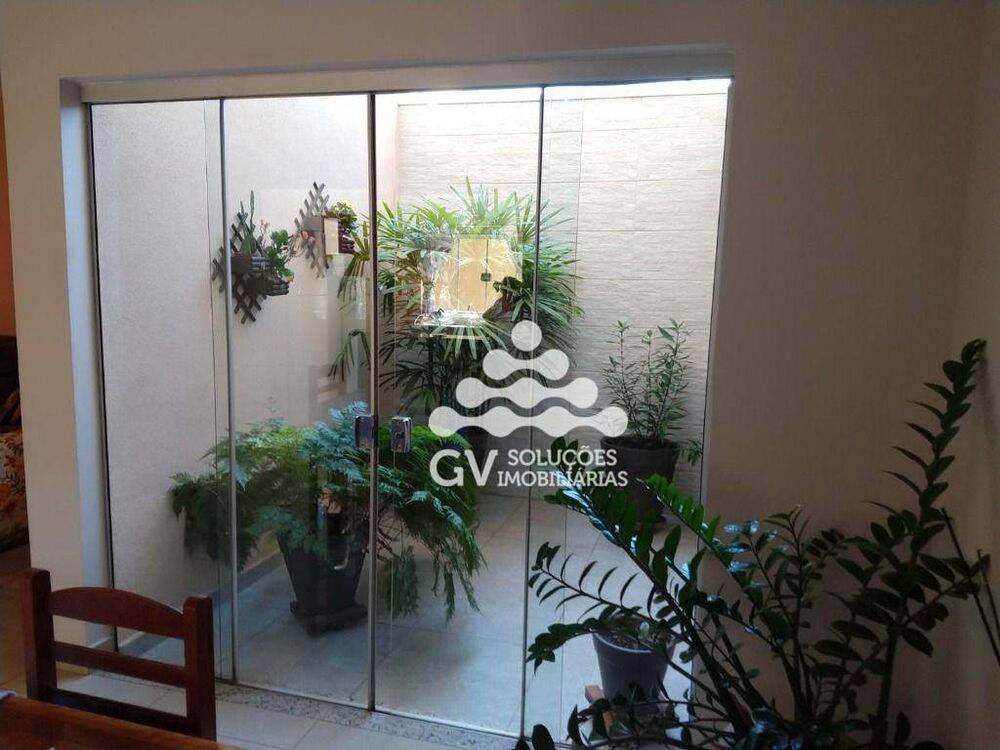 Casa à venda com 3 quartos, 175m² - Foto 8