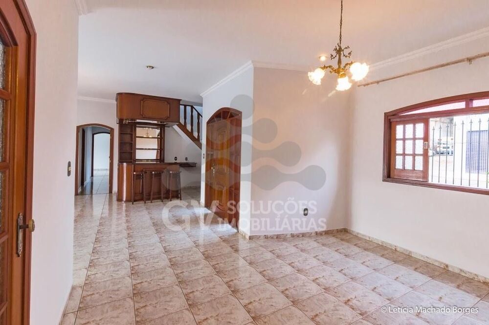 Casa, 4 quartos, 450 m² - Foto 2