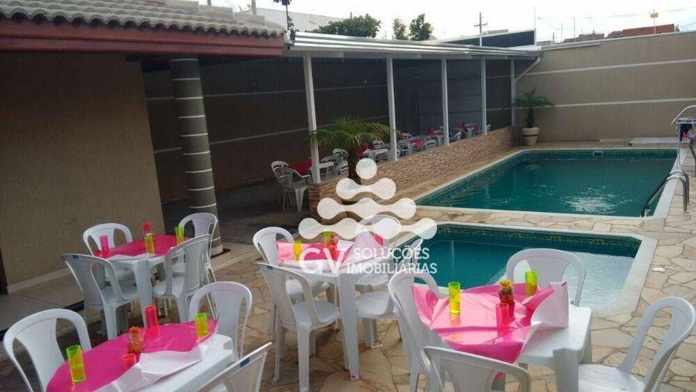 Chácara à venda com 1 quarto, 100m² - Foto 11
