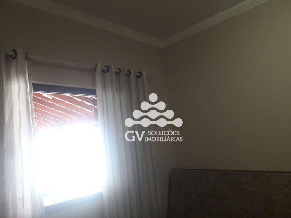 Chácara à venda com 1 quarto, 100m² - Foto 3