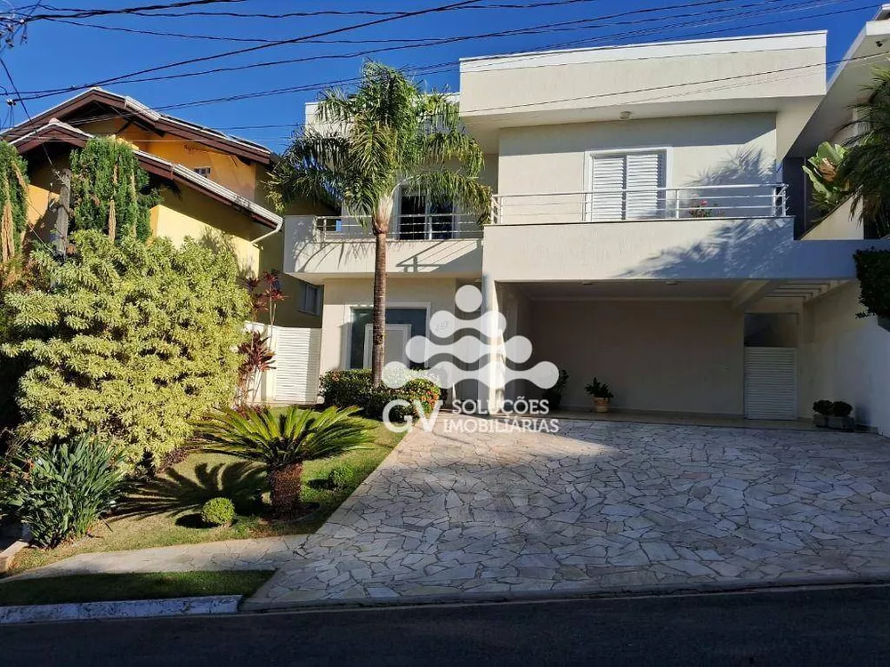 Casa à venda e aluguel com 3 quartos, 280m² - Foto 1