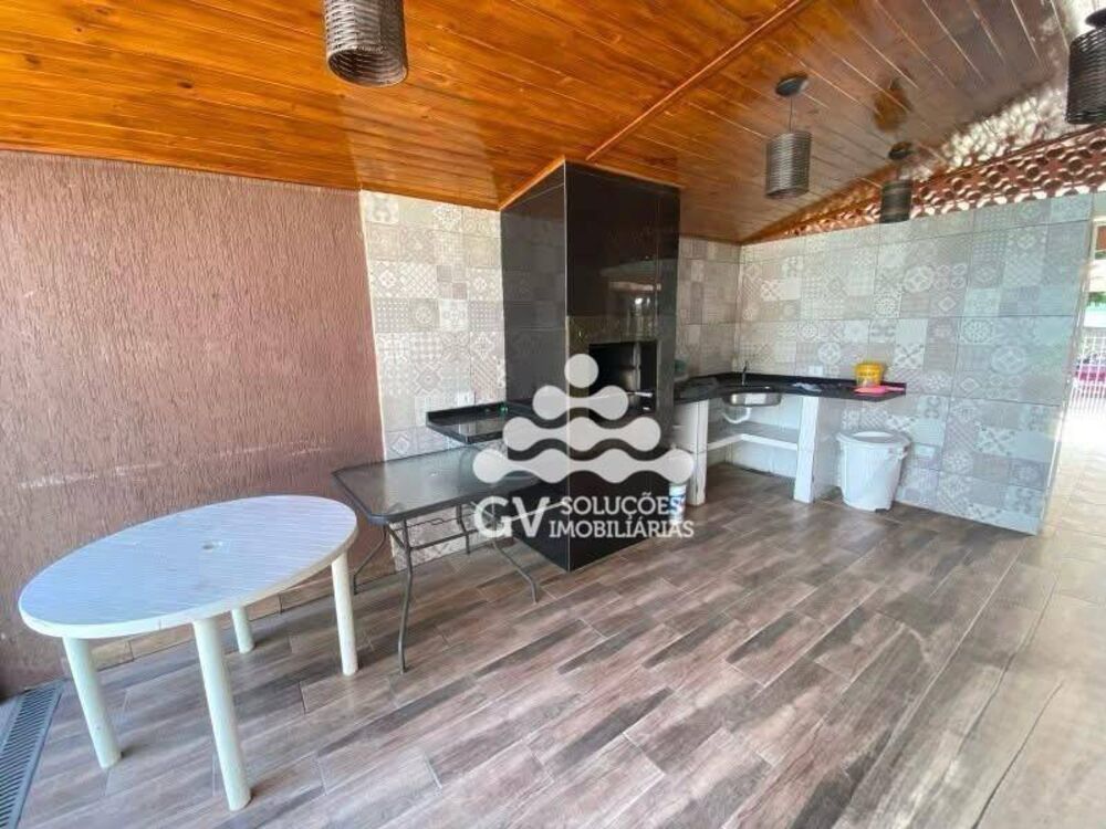 Casa à venda com 3 quartos, 140m² - Foto 14